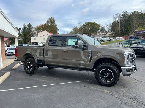 New 2026 Ford F350 Lariat w/ Tremor Off-Road Package image 15