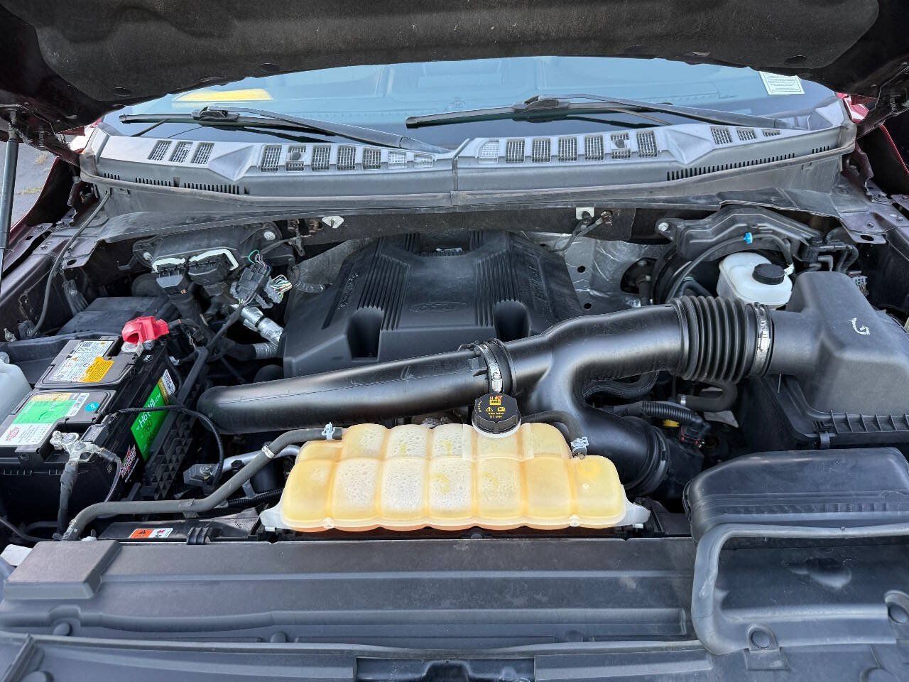 Used 2019 Ford F150 Lariat AWD/4WD image 18