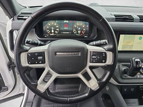 Used 2023 Land Rover Defender 110 S AWD/4WD image 18