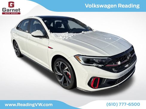 Used 2024 Volkswagen Jetta GLI Autobahn image 7