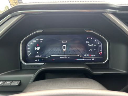 Used 2024 GMC Sierra 2500 Denali w/ Denali Reserve Package image 17