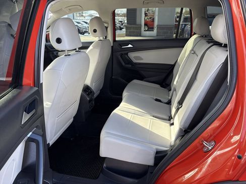 Used 2019 Volkswagen Tiguan SE image 22