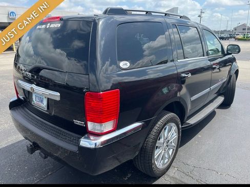 Used 2007 Chrysler Aspen Limited AWD/4WD image 5