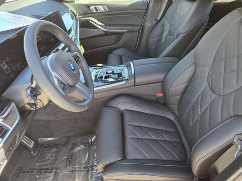 New 2026 BMW X5 xDrive50e w/ M Sport Package image 13