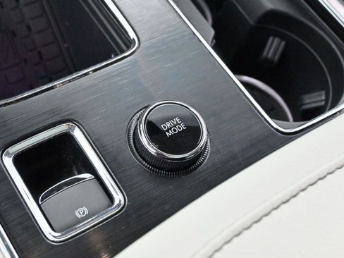 Used 2025 Lincoln Aviator Reserve w/ Equipment Group 201A image 20