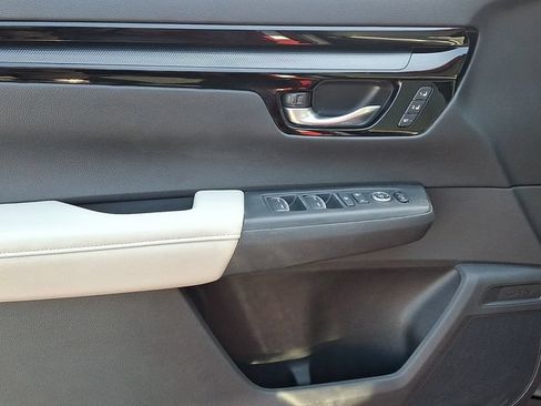 Used 2024 Honda CR-V EX-L image 13