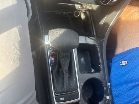 Used 2020 Kia Optima LX image 14