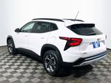 Used 2024 Chevrolet Trax LT image 6