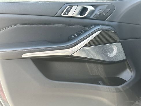 Used 2022 BMW X5 M50i w/ Executive Package image 10