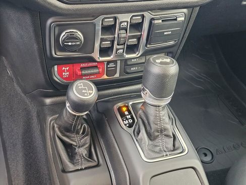 New 2026 Jeep Wrangler Unlimited Sport AWD/4WD image 21