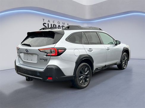 Certified 2023 Subaru Outback Onyx Edition XT image 5