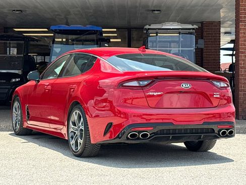Used 2018 Kia Stinger GT2 AWD/4WD image 6