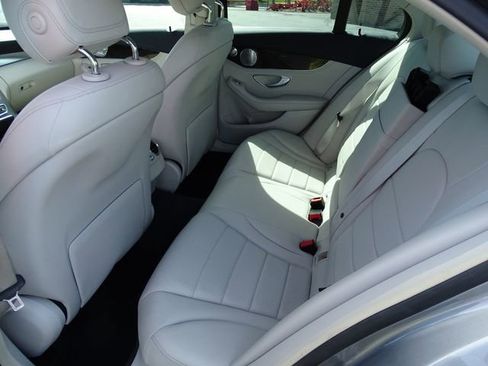Used 2015 Mercedes-Benz C 300 Sedan image 10