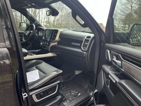 Used 2019 RAM 1500 Laramie image 10