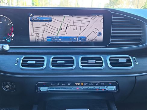 Certified 2025 Mercedes-Benz GLE 580 4MATIC image 23