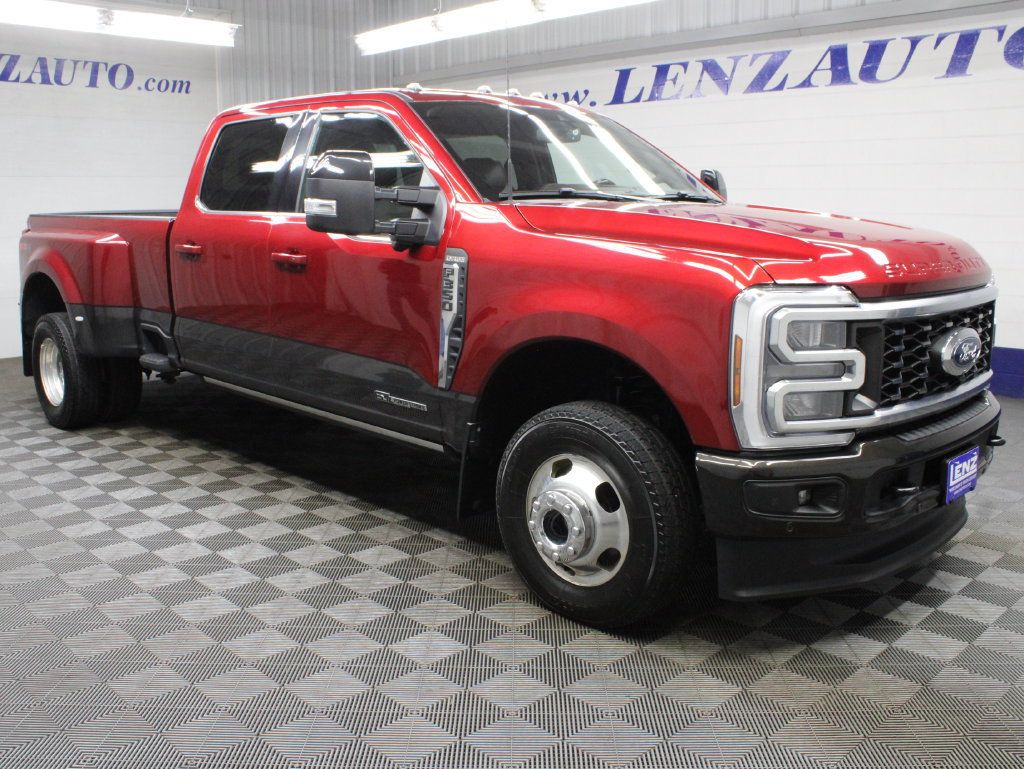 Used 2025 Ford F350 King Ranch AWD/4WD image 3
