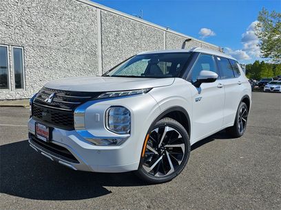 New 2025 Mitsubishi Outlander SEL