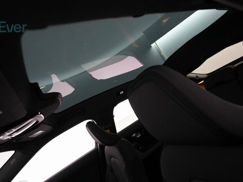 Used 2022 Polestar Polestar 2 Long Range Dual Motor w/ Performance Package image 22