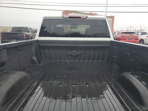 Used 2022 Chevrolet Silverado 2500 LT w/ Convenience Package image 6