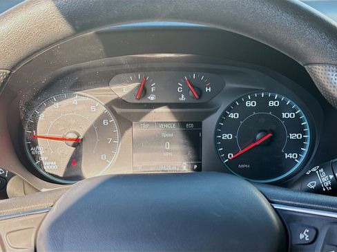 Used 2024 Chevrolet Equinox LS image 9