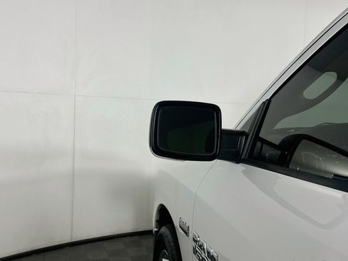 Used 2016 RAM 1500 Lone Star RWD image 16