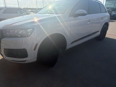 Used 2019 Audi Q7 3.0T Prestige w/ Prestige Package AWD/4WD image 16