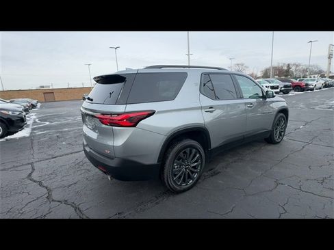Certified 2023 Chevrolet Traverse RS image 8