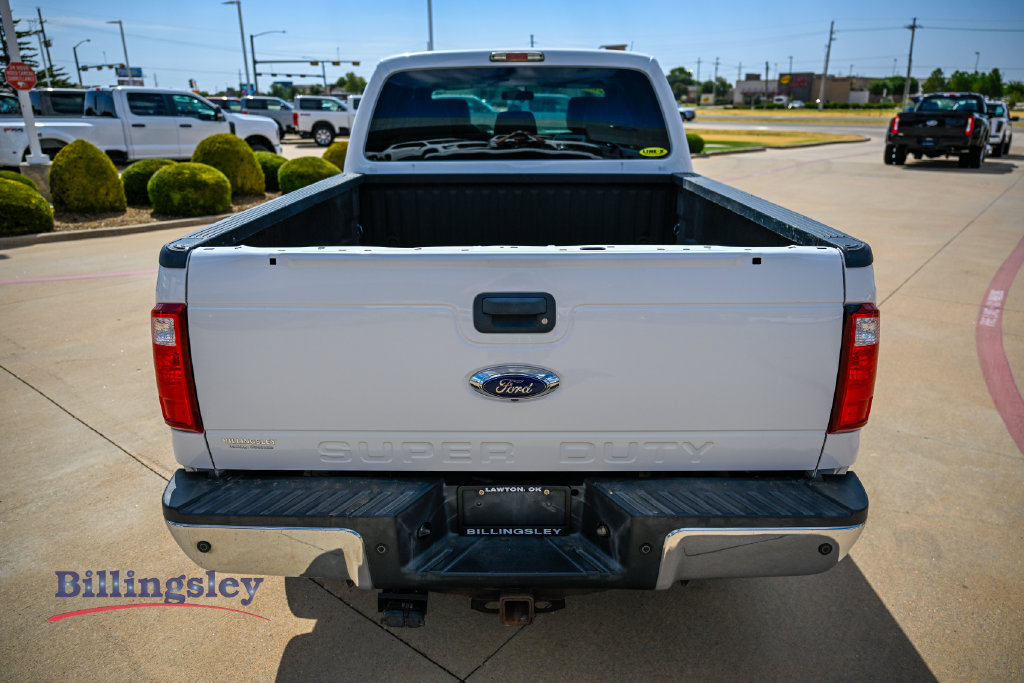 Used 2016 Ford F250 XLT w/ XLT Premium Package AWD/4WD image 6