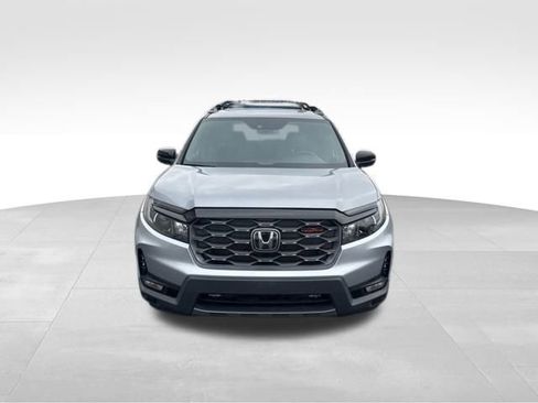 Certified 2023 Honda Passport TrailSport image 3