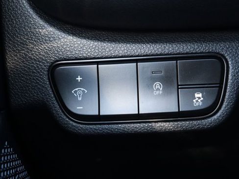 Used 2025 Kia Seltos S image 25