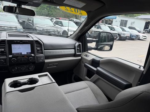 Used 2022 Ford F250 XLT AWD/4WD image 25