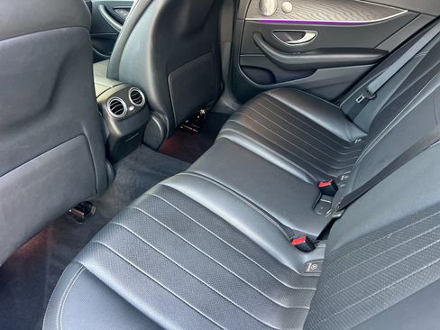 Used 2019 Mercedes-Benz E 300 image 12