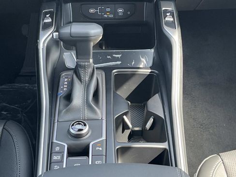 New 2026 Kia Sorento S FWD image 16