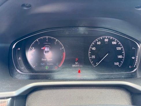 Used 2020 Honda Accord Sport image 11