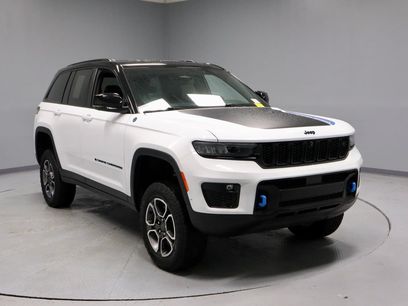 Used 2022 Jeep Grand Cherokee Trailhawk w/ Advanced Protech Group II