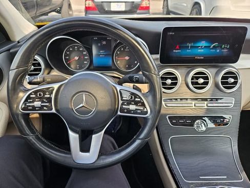 Used 2019 Mercedes-Benz C 300 Sedan image 3