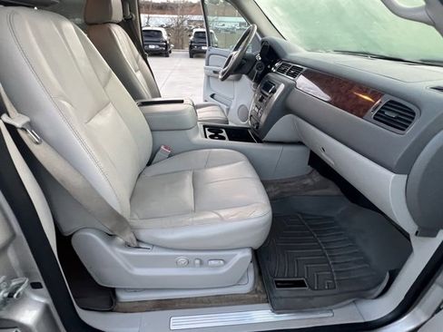 Used 2009 GMC Yukon SLT w/ Suspension Package, Autoride image 31
