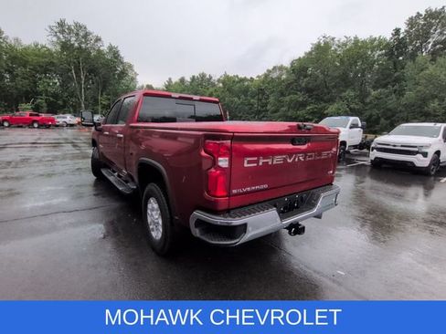 Used 2022 Chevrolet Silverado 2500 LTZ w/ LTZ Convenience Package AWD/4WD image 3