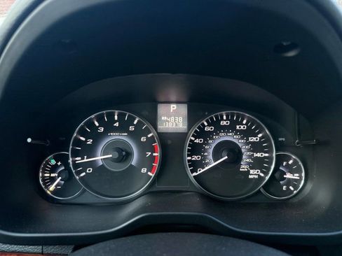 Used 2011 Subaru Outback 3.6R Limited w/ PWR Moonroof Pkg image 19