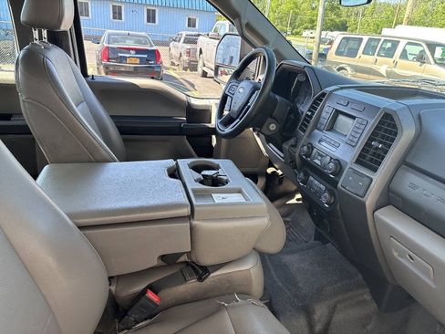 Used 2020 Ford F250 XL w/ Power Equipment Group AWD/4WD image 14