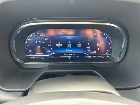 Used 2024 Chevrolet Tahoe LT AWD/4WD image 17
