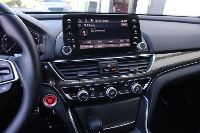 Used 2018 Honda Accord Sport image 15