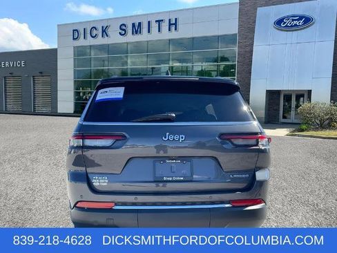 Used 2024 Jeep Grand Cherokee L Laredo image 5