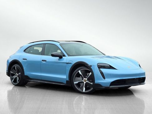 Used 2022 Porsche Taycan 4 Cross Turismo AWD/4WD image 2