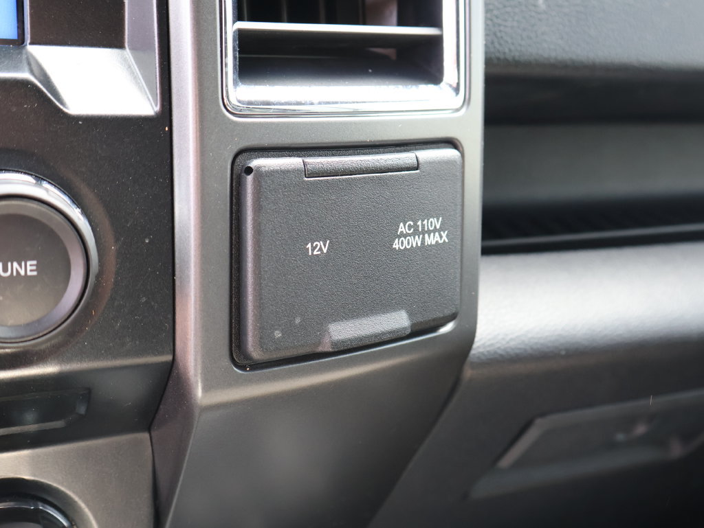 Used 2016 Ford F150 XLT w/ Equipment Group 302A Luxury AWD/4WD image 31