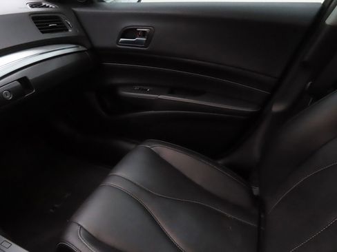 Used 2020 Acura ILX w/ Premium Package image 18