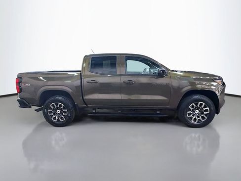 Used 2023 Chevrolet Colorado Z71 w/ Z71 Convenience Package 2 AWD/4WD image 10