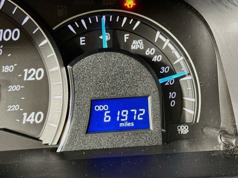 Used 2015 Toyota Camry LE FWD image 23