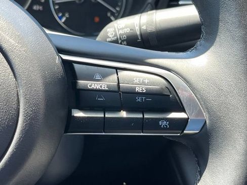 Used 2024 MAZDA MAZDA3 s FWD image 14