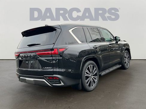 New 2026 Lexus LX 600 4WD w/ Luxury Package image 4